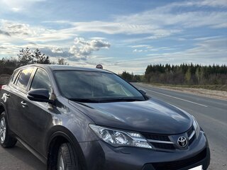 2013 Toyota RAV4 IV (XA40), серый, 1850000 рублей, вид 4