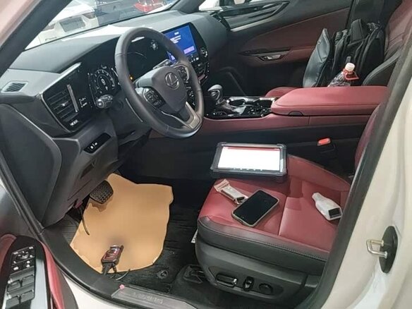 2026 Lexus NX 200 II, белый, 5600000 рублей - вид 12