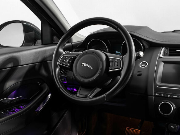 2018 Jaguar E-Pace I, белый, 2755000 рублей - вид 16