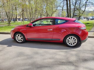 2011 Renault Megane III, красный, 870000 рублей, вид 4