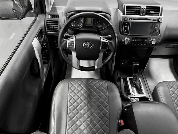 2015 Toyota Land Cruiser Prado 4-speed 150 Series Рестайлинг 1, серый, 3260000 рублей - вид 10