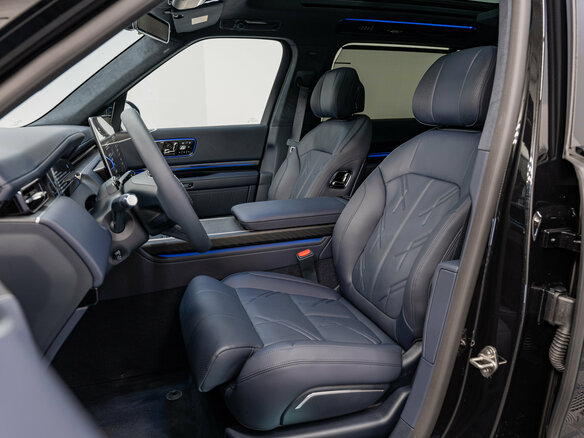 2026 Zeekr 9X 55 kWh (до 3.5 т), чёрный, 12490000 рублей - вид 19