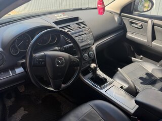 2011 Mazda 6 II (GH) Рестайлинг, чёрный, 600000 рублей, вид 3