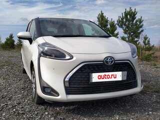 2018 Toyota Sienta II Рестайлинг, белый, 1310000 рублей, вид 2