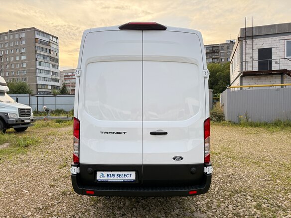 2025 Ford Transit, белый, 8750000 рублей - вид 4