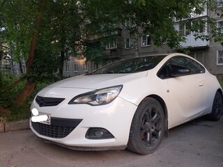 2012 Opel Astra GTC J Рестайлинг, белый, 570000 рублей, вид 1