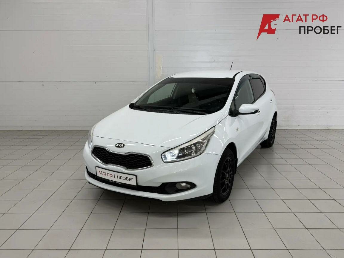 Открыть фотографии: Kia Ceed II