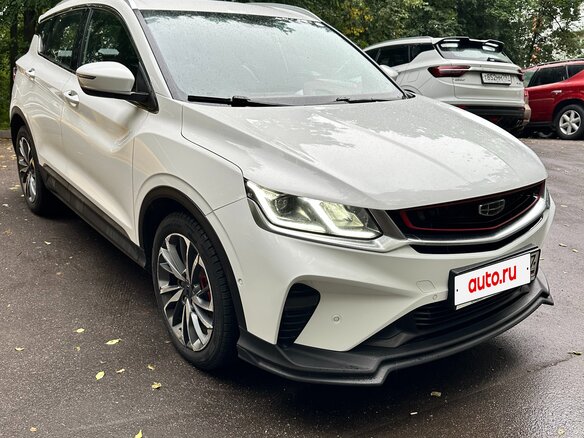 2022 Geely Coolray I, белый, 1120000 рублей - вид 2