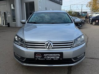 2011 Volkswagen Passat B7, серебристый, 1150000 рублей, вид 3