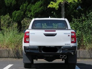 2024 Toyota Hilux VIII Рестайлинг 2, белый, 4099000 рублей, вид 3