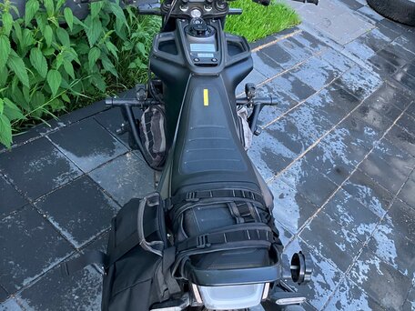 2022 Husqvarna Svartpilen 401, чёрный, 499000 рублей, вид 4