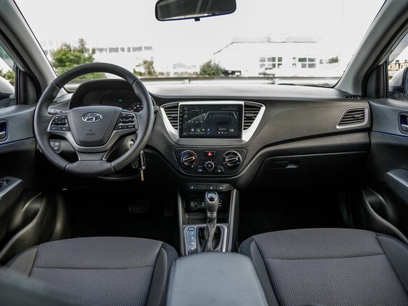 2018 Hyundai Solaris II, белый - вид 12