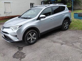 2015 Toyota RAV4 IV (XA40), серебристый, 2450000 рублей, вид 4