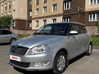 2012 Skoda Fabia II Рестайлинг, серебристый, 475000 рублей, вид 1
