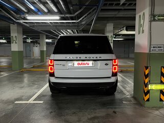 2018 Land Rover Range Rover IV Рестайлинг, белый, 7500000 рублей, вид 4