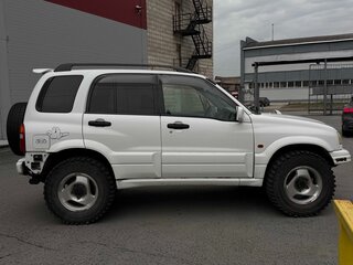 1998 Suzuki Escudo II, белый, 810000 рублей, вид 2