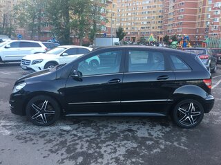 2011 Mercedes-Benz B-Класс 200 I (W245) Рестайлинг, чёрный, 790000 рублей, вид 5