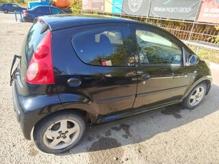 2007 Peugeot 107 I, чёрный, 315000 рублей, вид 3
