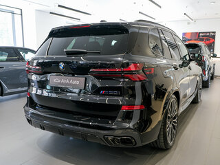2026 BMW X5 M60i IV (G05/G18) Рестайлинг, чёрный, 20990000 рублей, вид 3