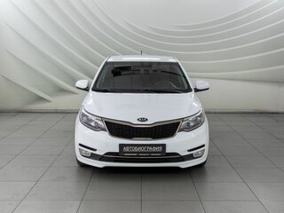 2016 Kia Rio III Рестайлинг, белый, 878000 рублей, вид 2
