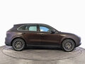 2021 Porsche Cayenne III, коричневый - вид 4