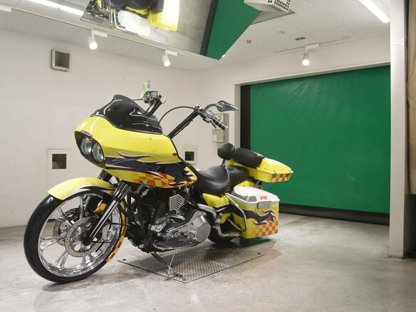 1999 Harley-Davidson Road Glide, жёлтый, 680000 рублей - вид 3