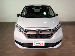 2022 Honda Freed II Рестайлинг, белый, 1550000 рублей, вид 2