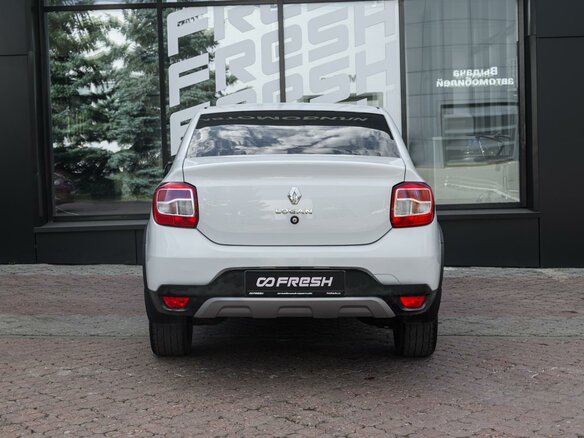 2020 Renault Logan Stepway II Рестайлинг, белый, 949000 рублей - вид 3
