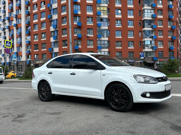 2010 Volkswagen Polo V, белый - вид 5