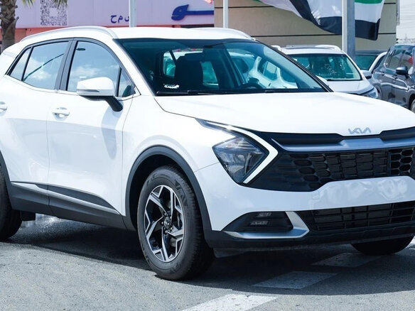 2026 Kia Sportage V, белый, 3650548 рублей - вид 2