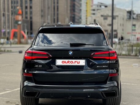 2020 BMW X5 30d IV (G05/G18), чёрный, 6690000 рублей, вид 5