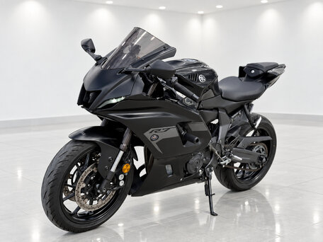2025 Yamaha YZF-R7, чёрный, 776741 рублей, вид 3