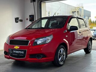 2011 Chevrolet Aveo I Рестайлинг, красный, 455000 рублей, вид 1