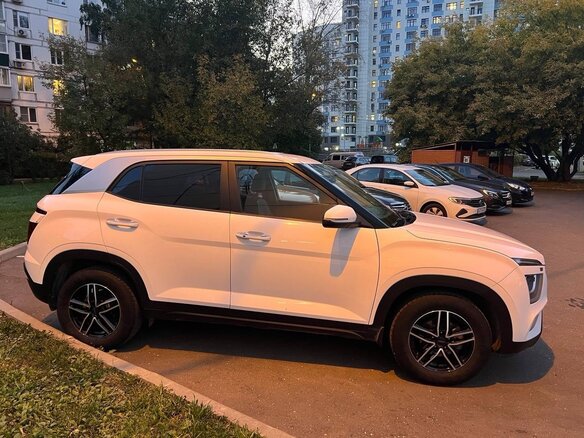 2021 Hyundai Creta II, белый, 2000000 рублей - вид 2