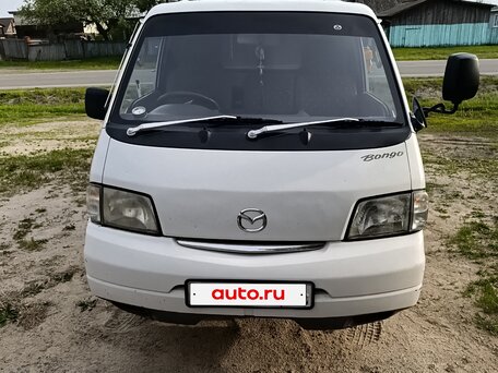 2001 Mazda Bongo, белый, 850000 рублей, вид 1