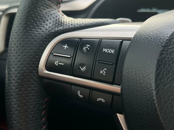 2017 Lexus RX 200t IV, чёрный, 3999000 рублей - вид 17