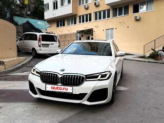 2021 BMW 5 серии 520i VII (G30/G31/G38) Рестайлинг, белый, 4700000 рублей, вид 1
