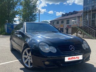 2005 Mercedes-Benz C-Класс 230 II (W203) Рестайлинг, чёрный, 800000 рублей, вид 1