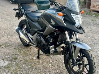 2015 Honda NC 750X, серый, 600000 рублей, вид 2