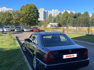 1997 Mercedes-Benz C-Класс 200 I (W202) Рестайлинг, синий, 225000 рублей, вид 2