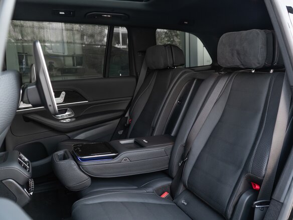 2024 Mercedes-Benz GLS 580 II (X167) Рестайлинг, чёрный, 15990000 рублей - вид 34