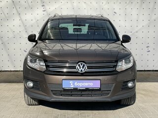 2016 Volkswagen Tiguan I Рестайлинг, коричневый, 1500000 рублей, вид 3