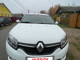 2014 Renault Logan II, белый, 620000 рублей, вид 1