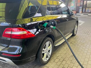 2014 Mercedes-Benz M-Класс 300 III (W166), чёрный, 2380000 рублей, вид 3