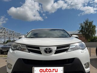 2013 Toyota RAV4 IV (XA40), белый, 1650000 рублей, вид 3