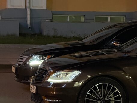 2011 Mercedes-Benz S-Класс 500 Long V (W221) Рестайлинг, коричневый, 2100000 рублей, вид 4
