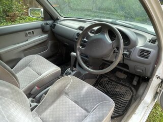 2001 Nissan March II (K11), белый, 95000 рублей, вид 5