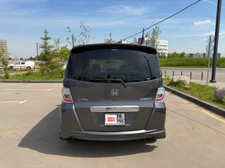 2012 Honda Freed Spike I Рестайлинг, серый, 820000 рублей, вид 3