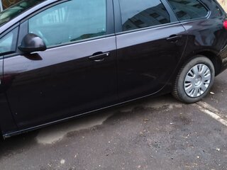 2014 Opel Astra J Рестайлинг, коричневый, 1150000 рублей, вид 3