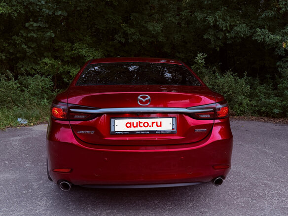 2019 Mazda 6 III (GJ) Рестайлинг 2, красный, 2260000 рублей - вид 5